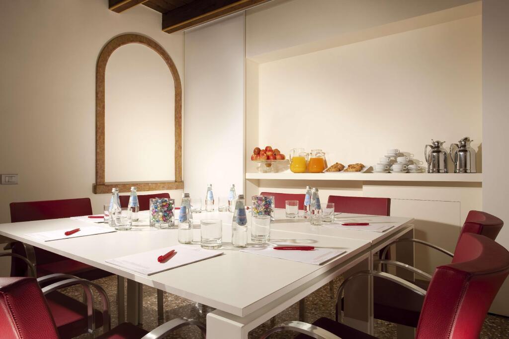 hotel image 36