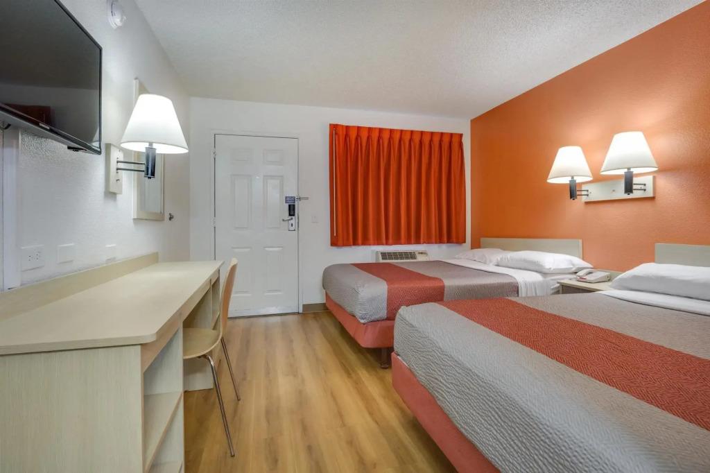 hotel image 13