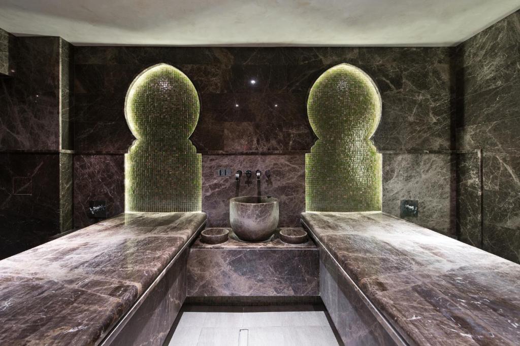 hotel image 18