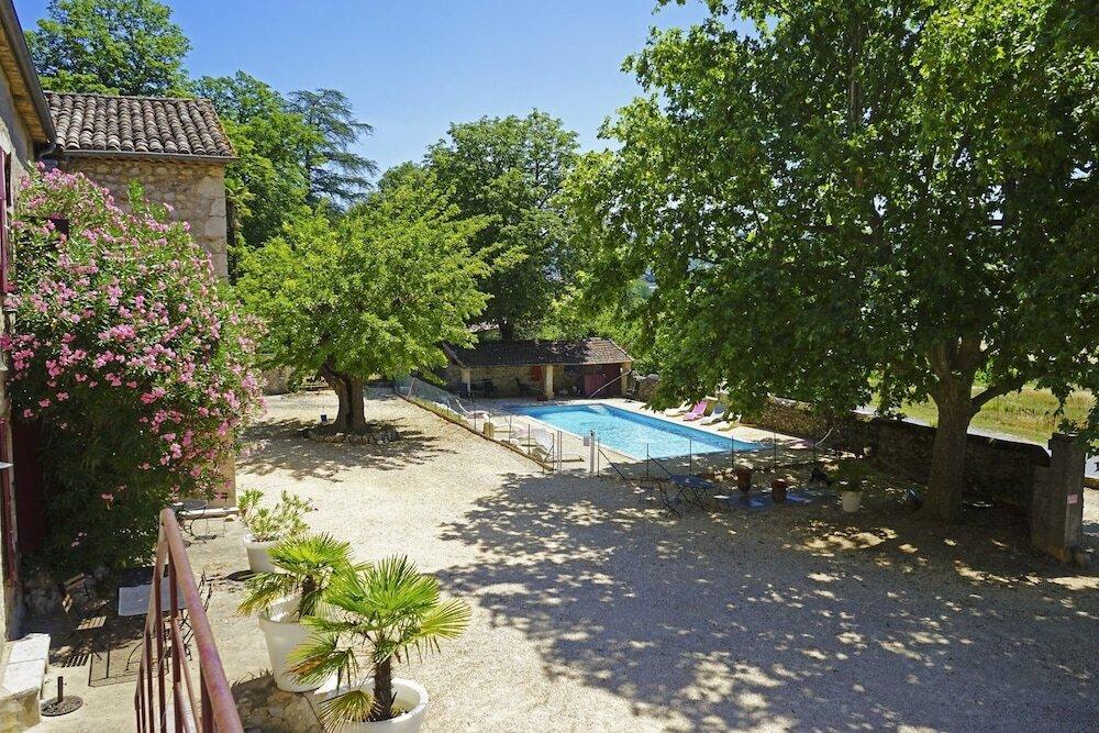 hotel image 16