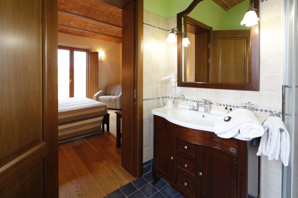 hotel image 16