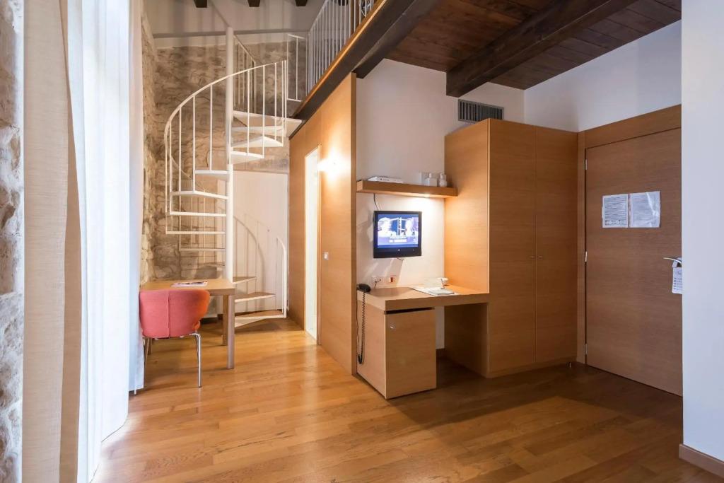 hotel image 32