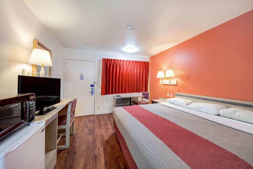 hotel image 18