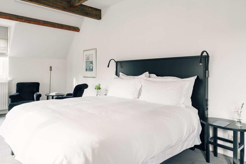 hotel image 18