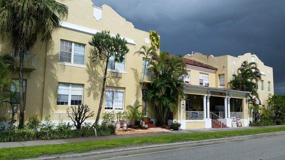 hotel image 32