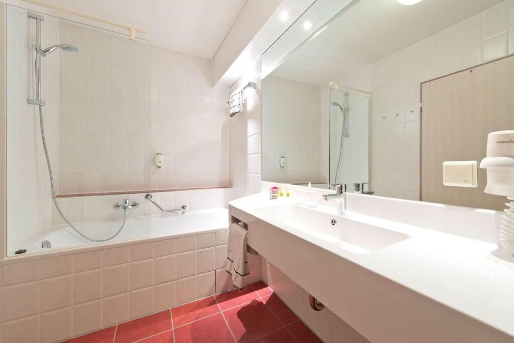hotel image 13