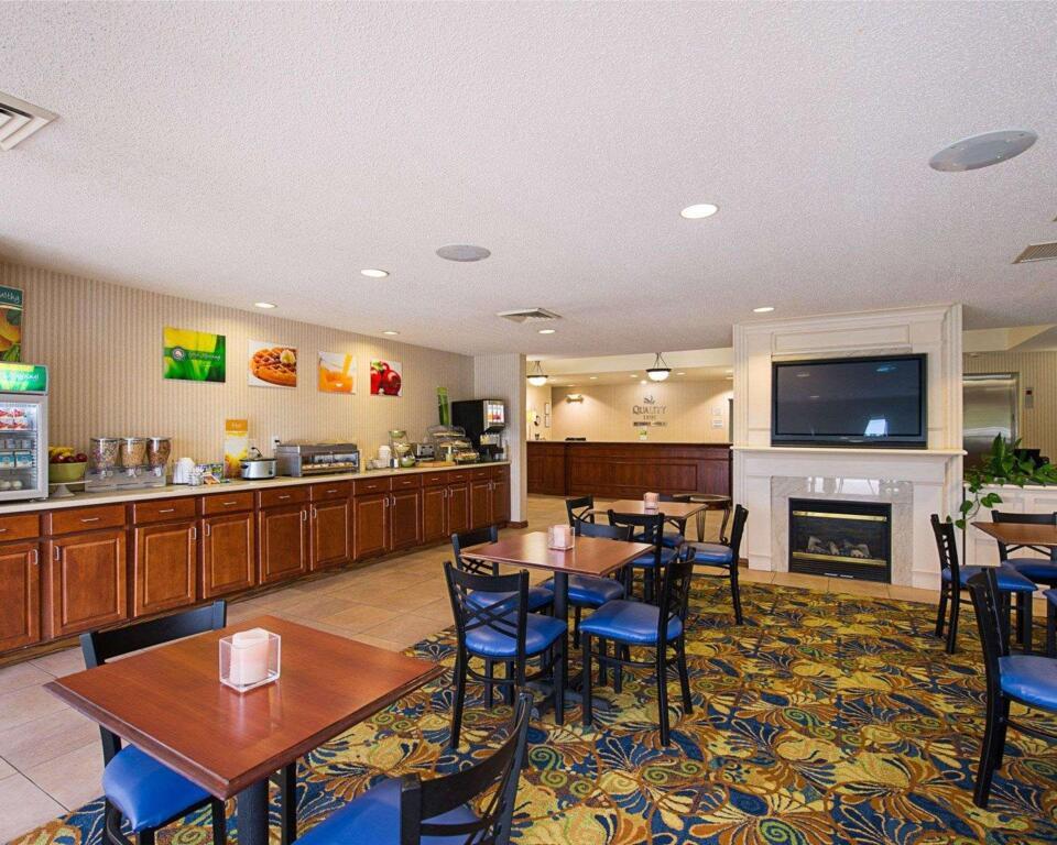 hotel image 16