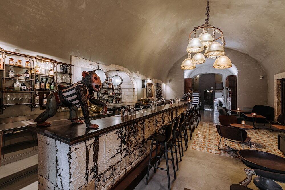 hotel image 16