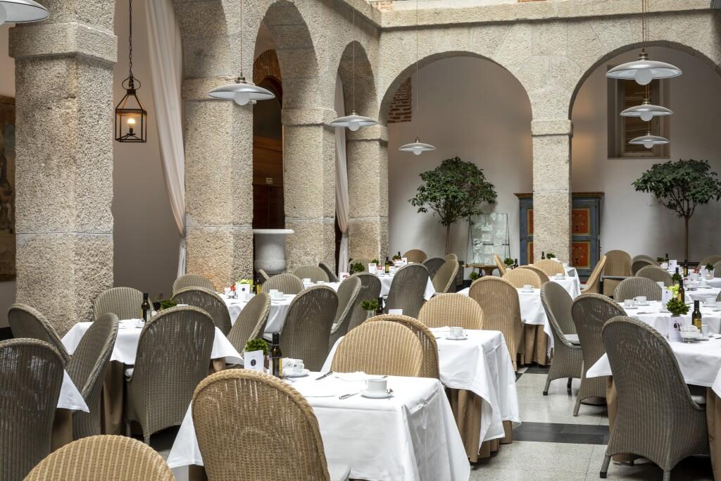 hotel image 18