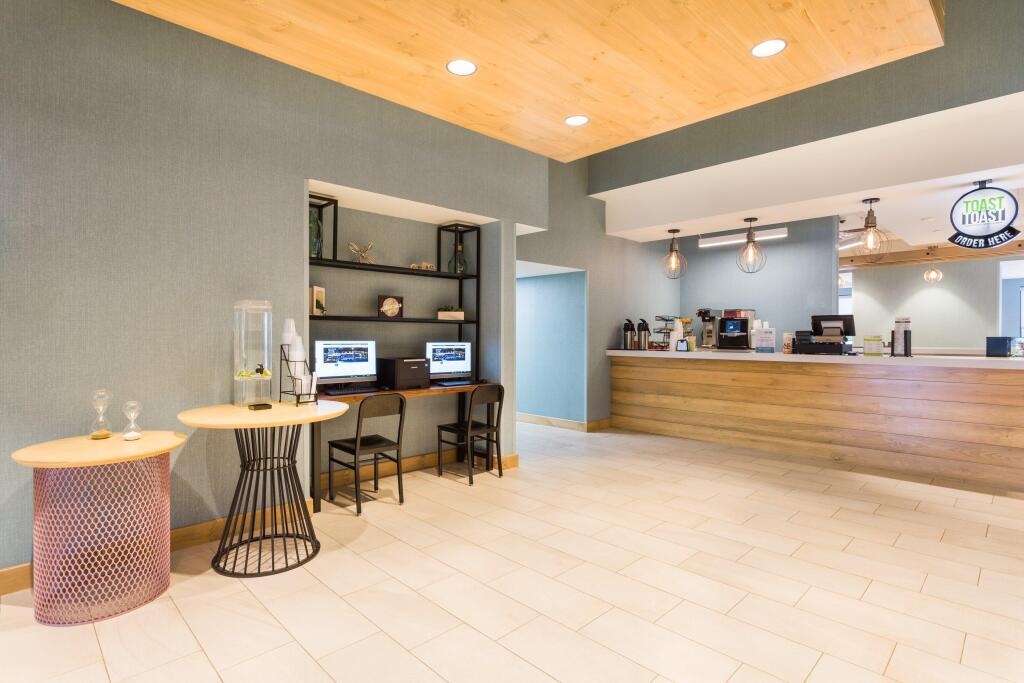 hotel image 5