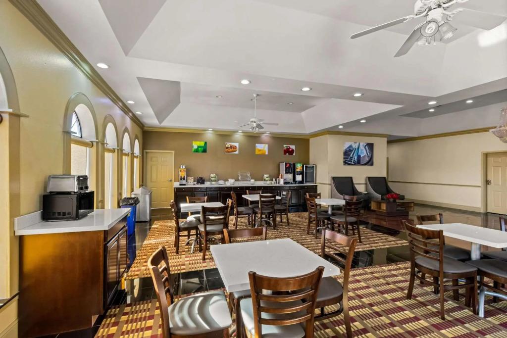 hotel image 18