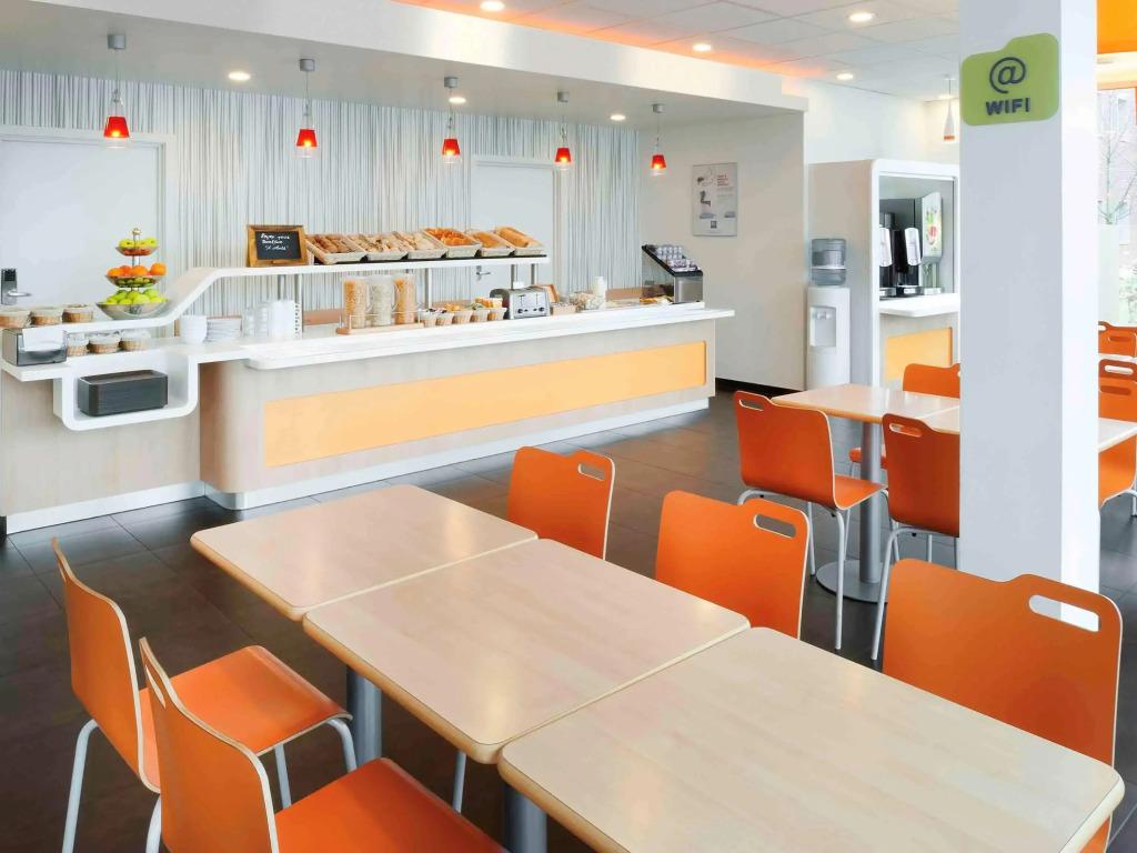 hotel image 9