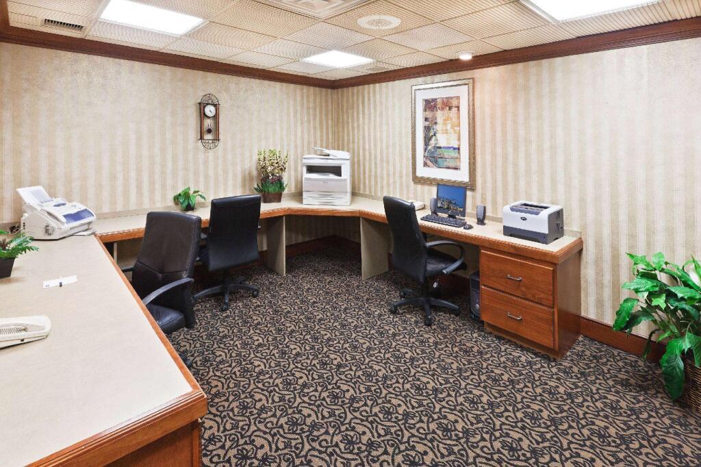 hotel image 9