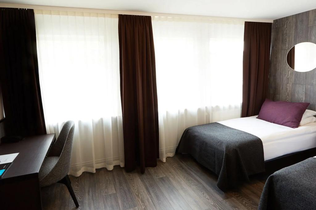 hotel image 12