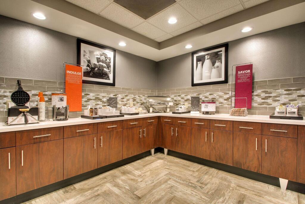 hotel image 10