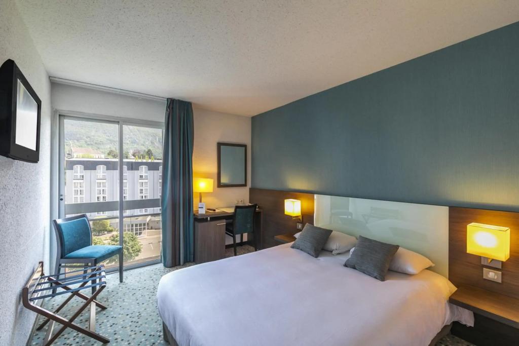hotel image 13
