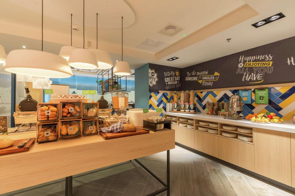 hotel image 12