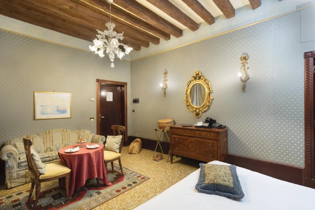 hotel image 18