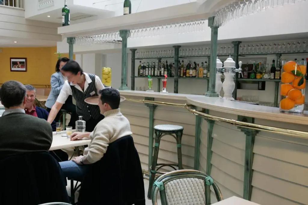 hotel image 13
