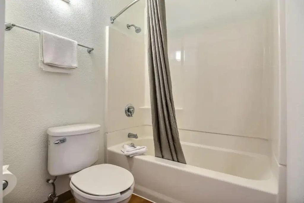 hotel image 16