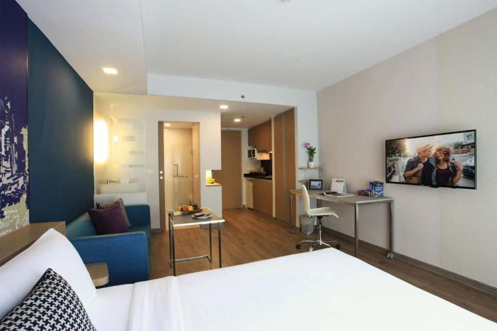 hotel image 16