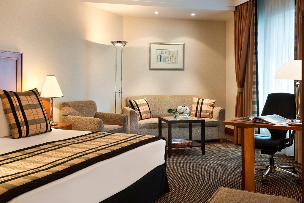 hotel image 39