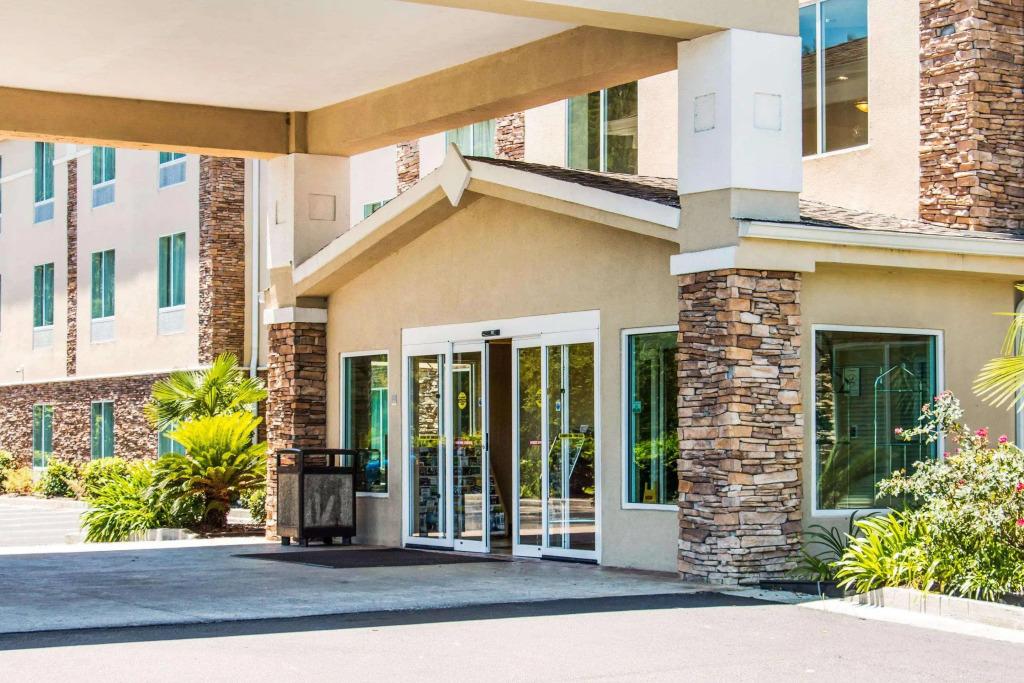 hotel image 12