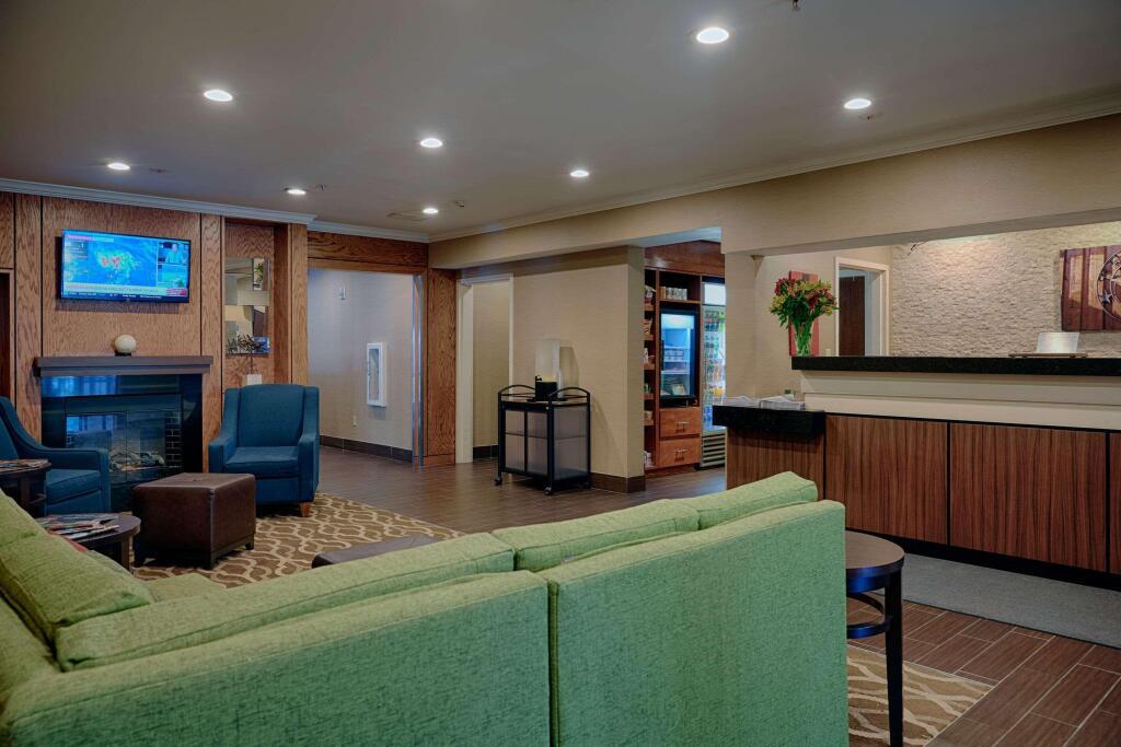 hotel image 11