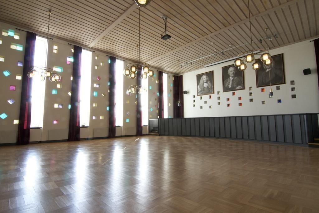 hotel image 9