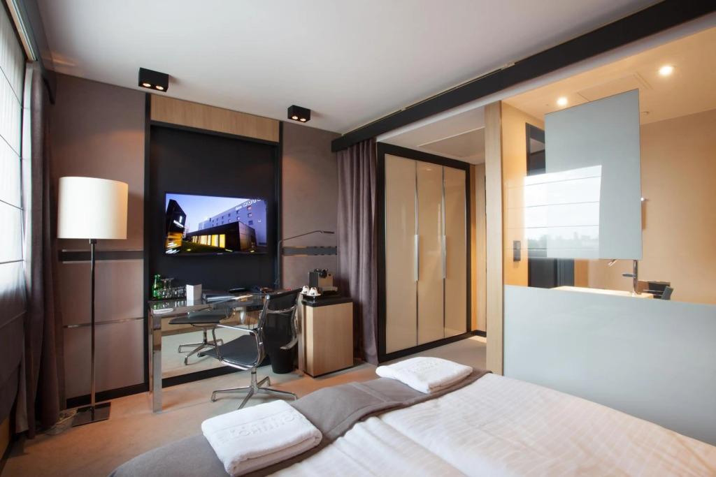 hotel image 12