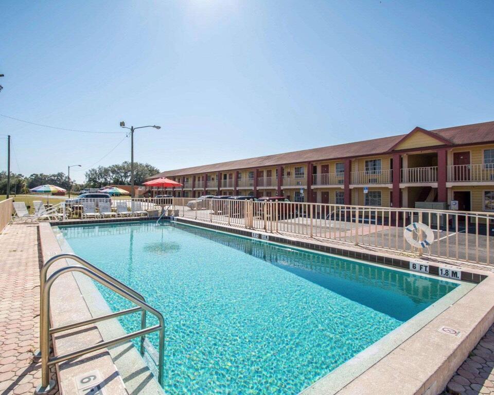 hotel image 1324