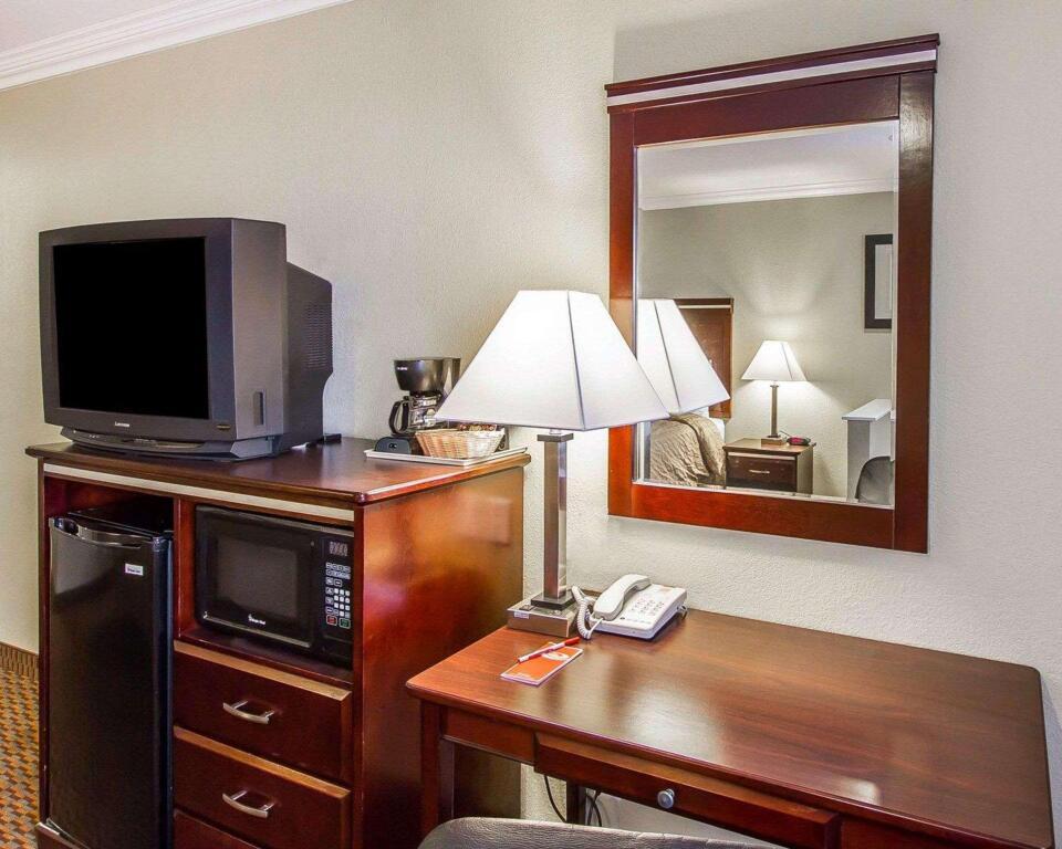hotel image 16