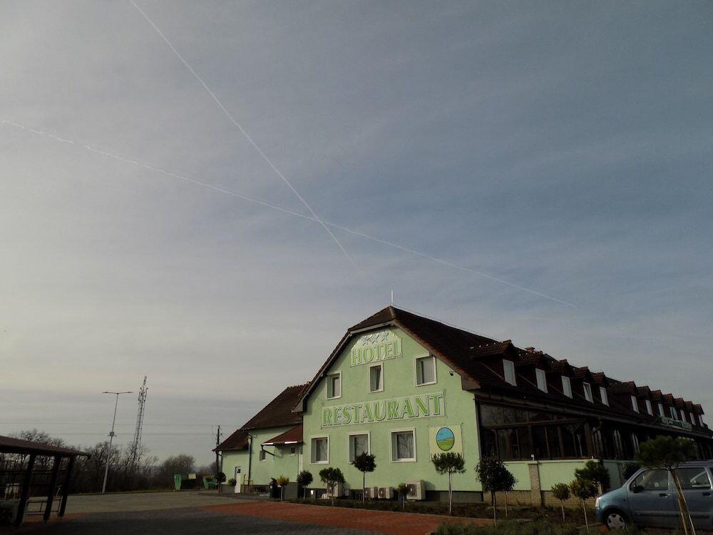hotel image 15