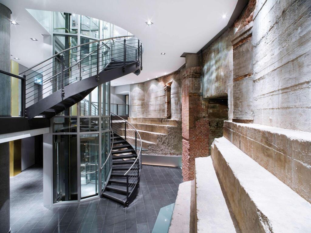 hotel image 18