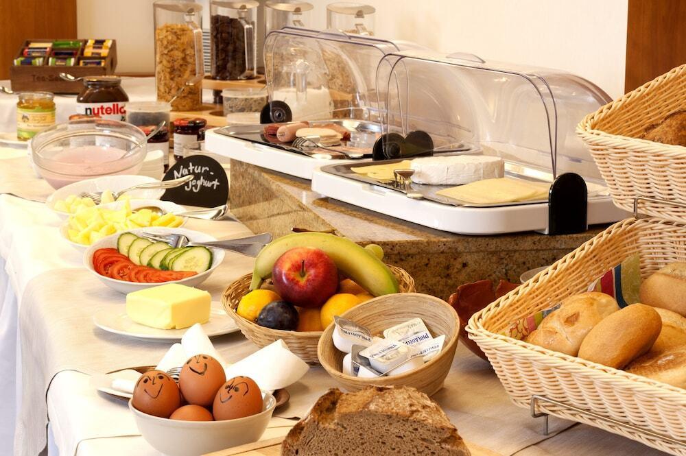 hotel image 11