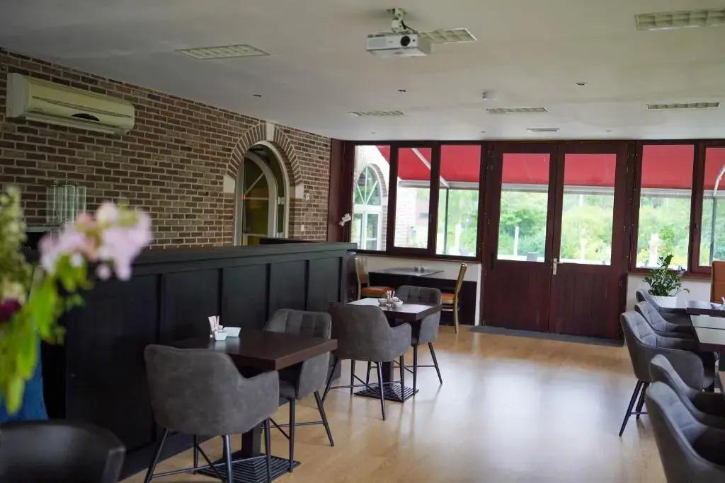hotel image 10