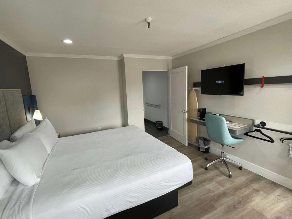 hotel image 13
