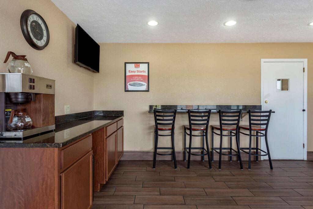 hotel image 13