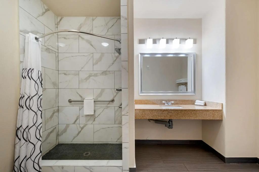 hotel image 39