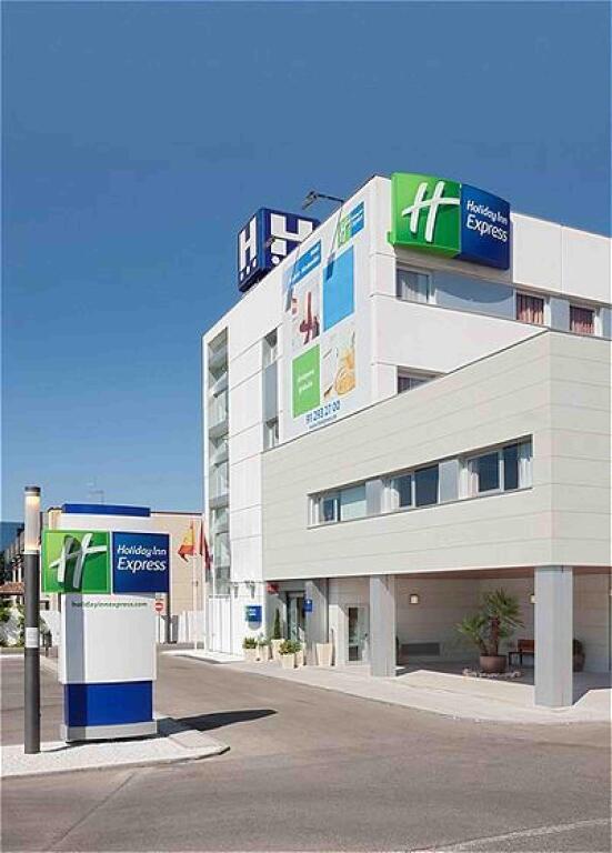 hotel image 10