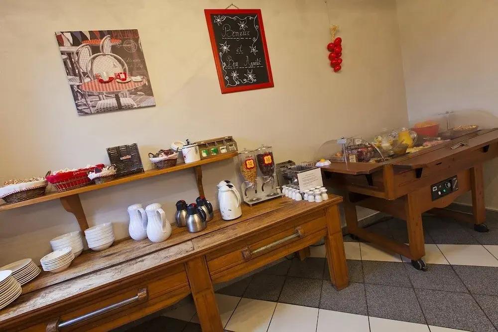 hotel image 13
