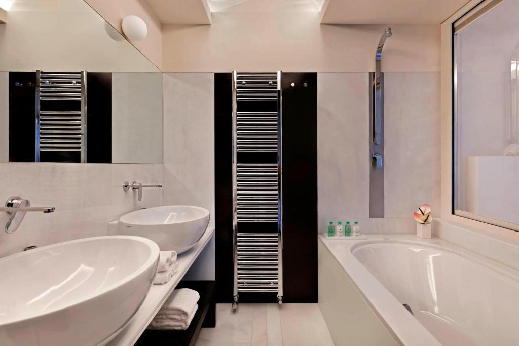 hotel image 18