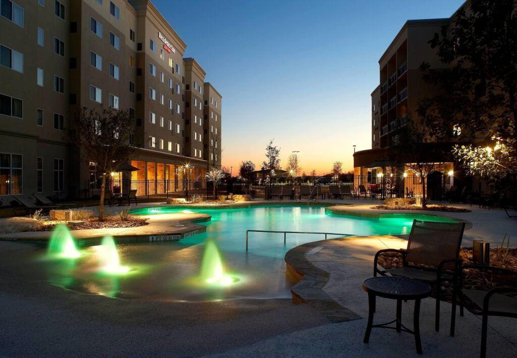 hotel image 10