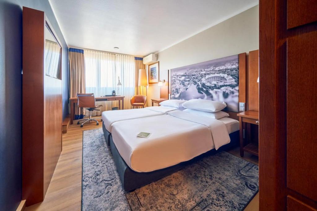 hotel image 12