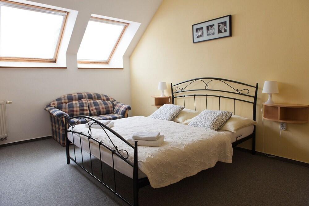 hotel image 8