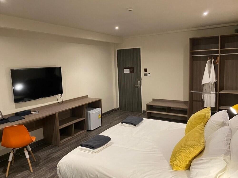 hotel image 10