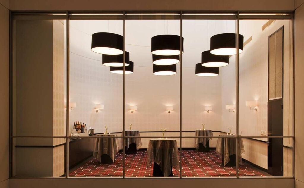 hotel image 16