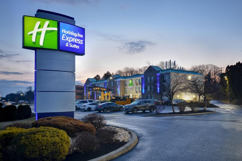 hotel image 12