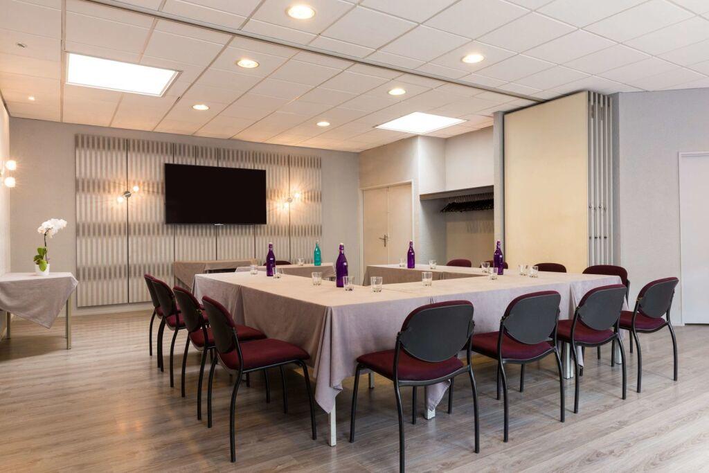 hotel image 12