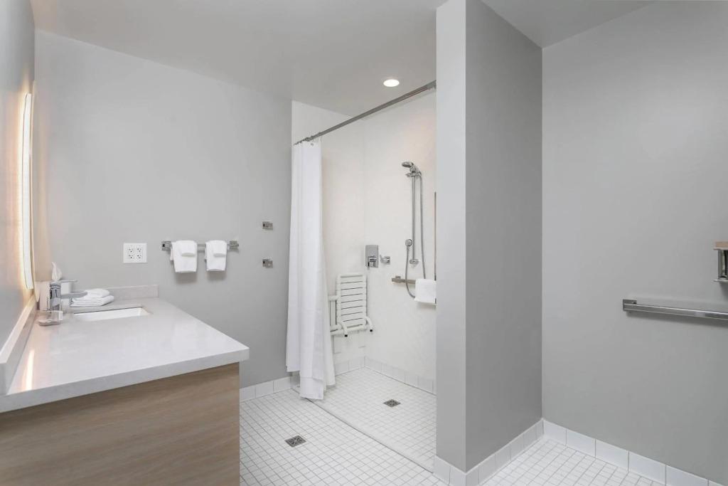 hotel image 16